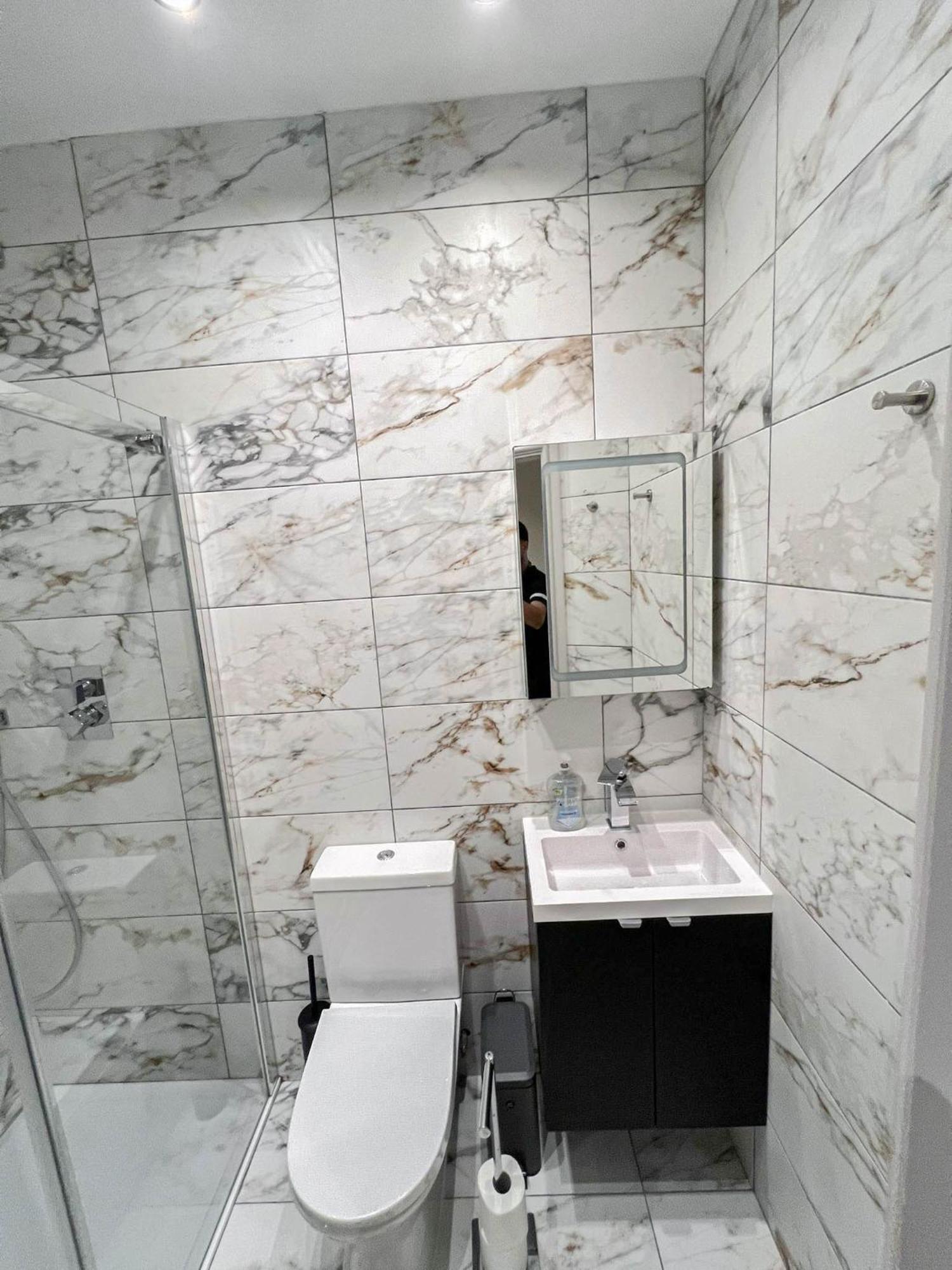 Grandeur 4-bedroom In Baker St Near Regent's Park Londra