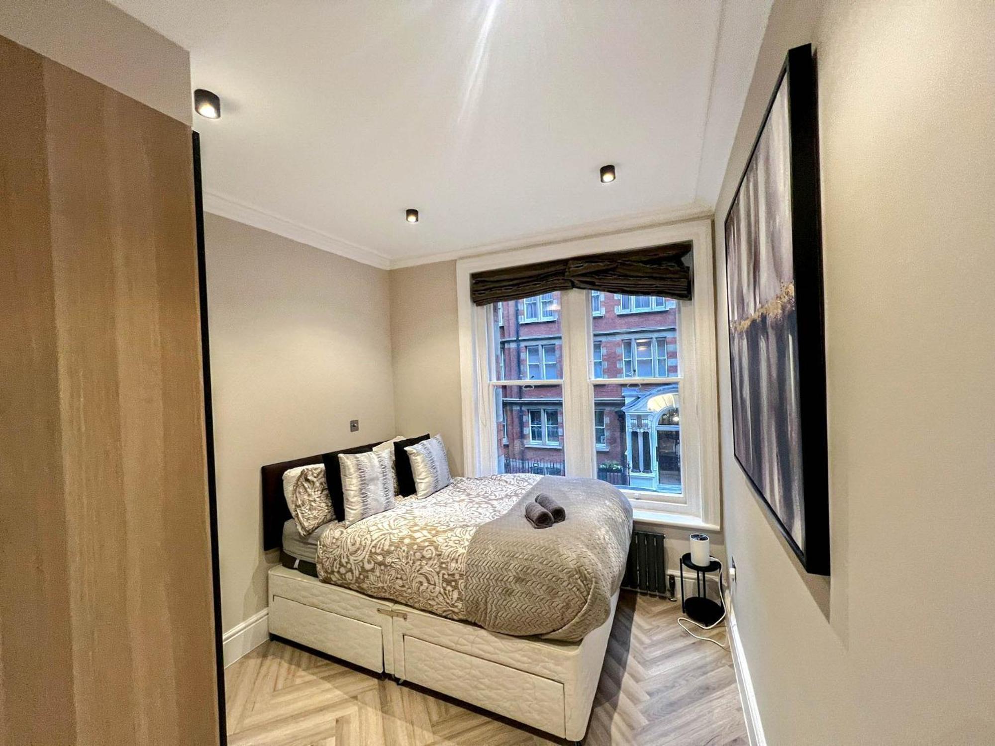 Grandeur 4-bedroom In Baker St Near Regent's Park Appartamento *