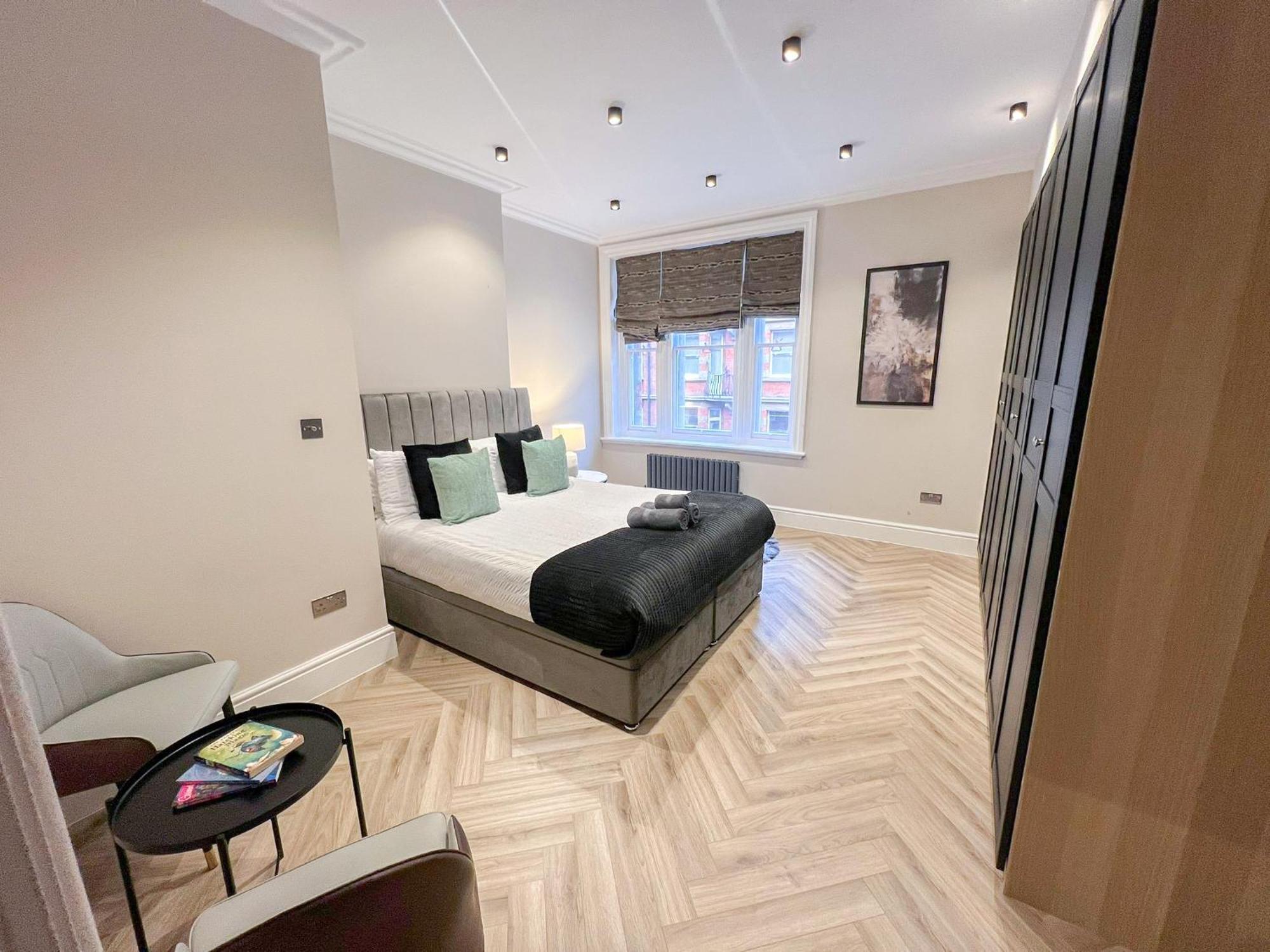Grandeur 4-bedroom In Baker St Near Regent's Park Appartamento *